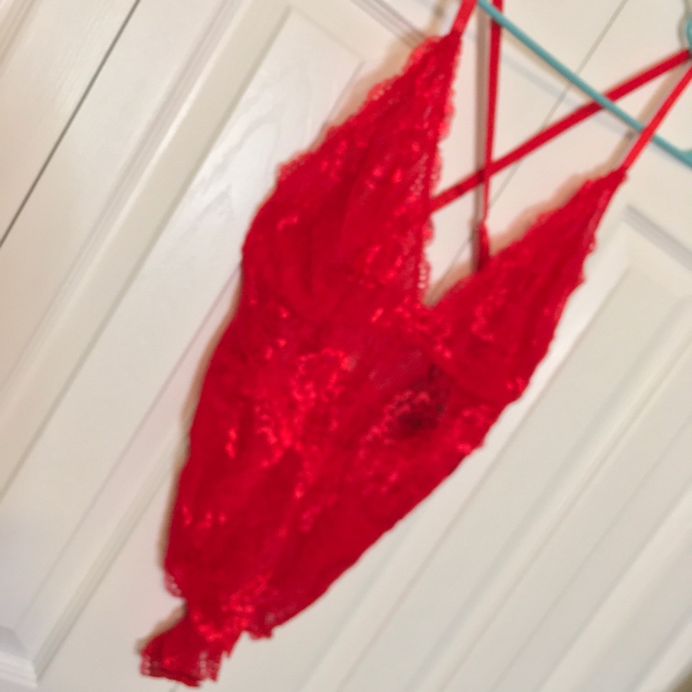 NIP RED LACE BODYSUIT Small